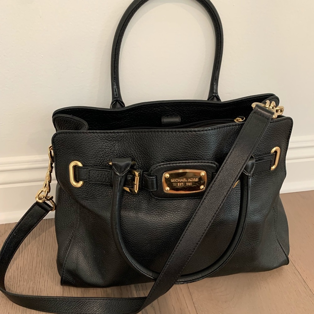 Black Leather Michael Kors purse